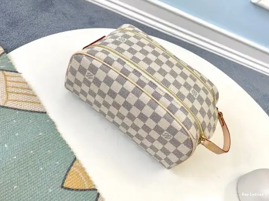 Fake Louis Bags TOILETRY VUITTON LOUIS BAG 0630